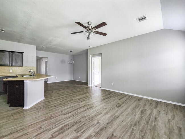 Building Photo - 24430 Yellow Thyme Dr