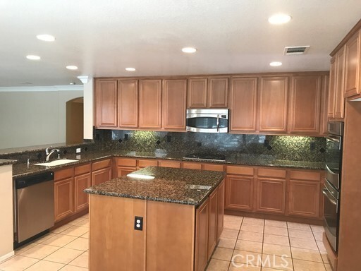Building Photo - 26601 Santa Rosa Dr