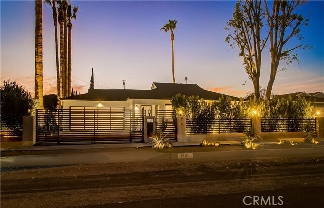 Building Photo - 8161 Encino Ave
