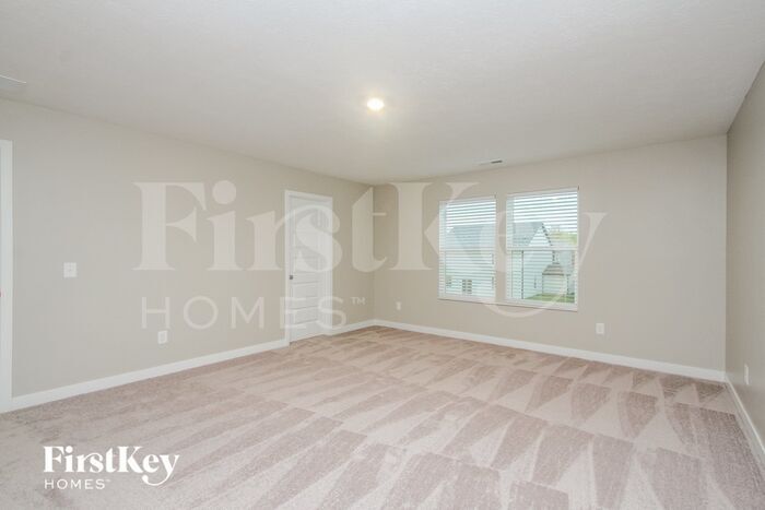 Building Photo - 939 Shadow Dr
