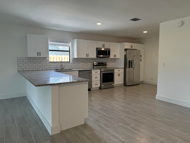 Building Photo - 158 Cordoba Cir