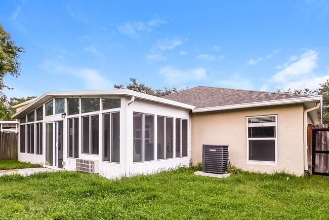 Building Photo - 1660 Ashland Trail