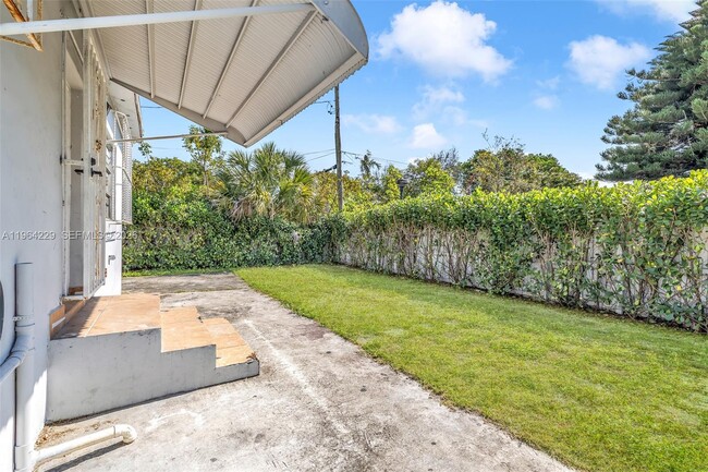 Building Photo - 1176 NW 48th St