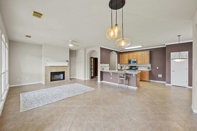 Building Photo - Elegant Home in Teravista Golf Course Comm...