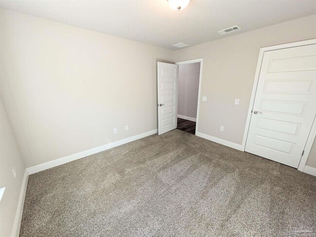 Building Photo - 7799 Ira Dr