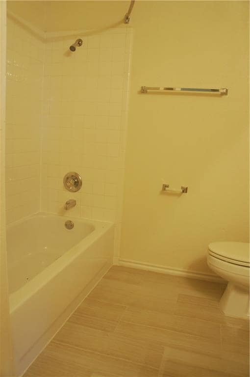 Building Photo - 13632 Campesina Dr
