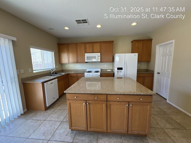 Building Photo - 4 Bedroom Near Spring Valley— Your Next Ch...