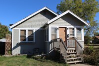 Building Photo - Check out this amazing home!