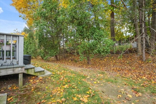 Building Photo - 61 Kathy Dr