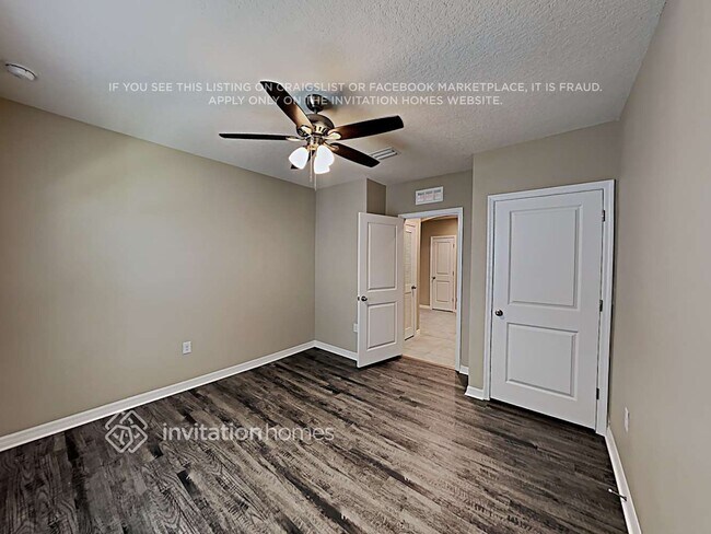 Building Photo - 34328 Jasper Stone Dr