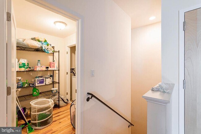 Building Photo - 1110 South St