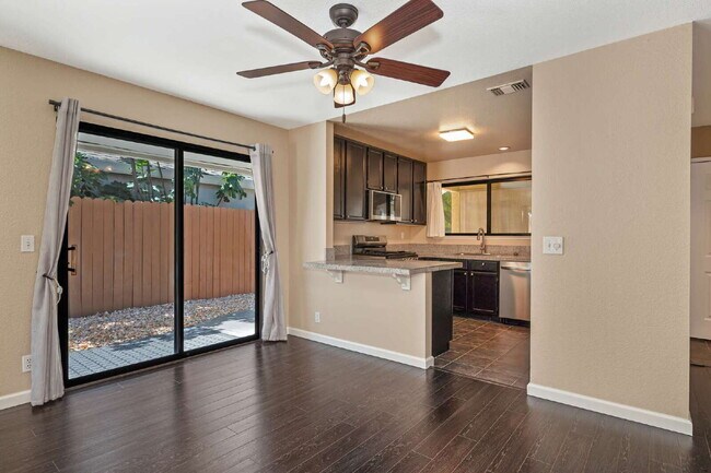 Building Photo - Unique Opportunity!