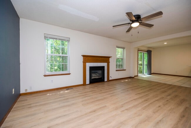 Building Photo - 3508 Berkshire