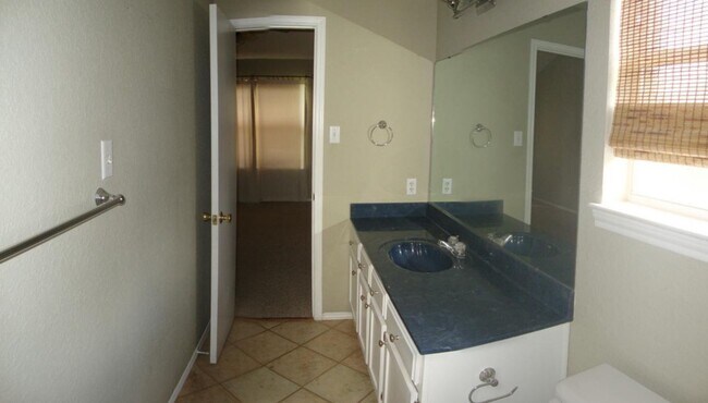 Building Photo - 3-Bedroom House for Rent in Killeen