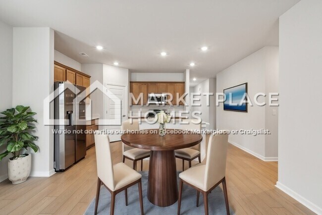 Building Photo - 315 McHenry Dr