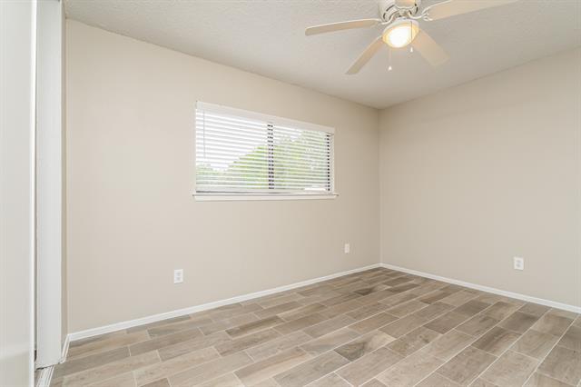 Building Photo - 1712 Homestead St