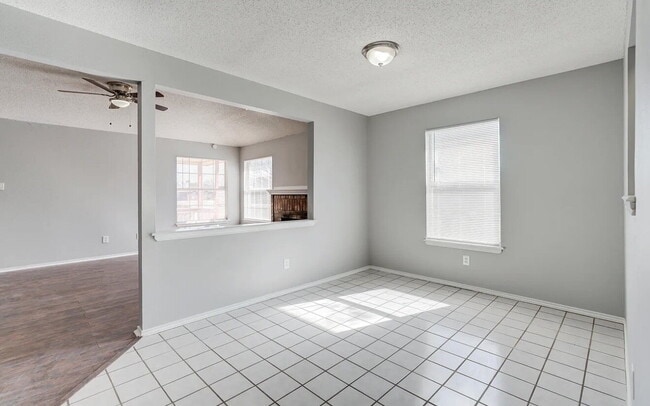 Building Photo - "Charming 3-Bed, 2-Bath Home in Lubbock - 1509 Sq Ft of Comfortable Living!"
