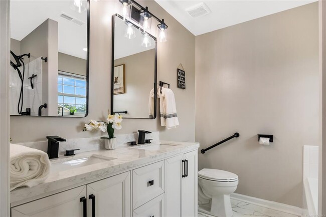 Building Photo - 10868 White Dogwood Dr