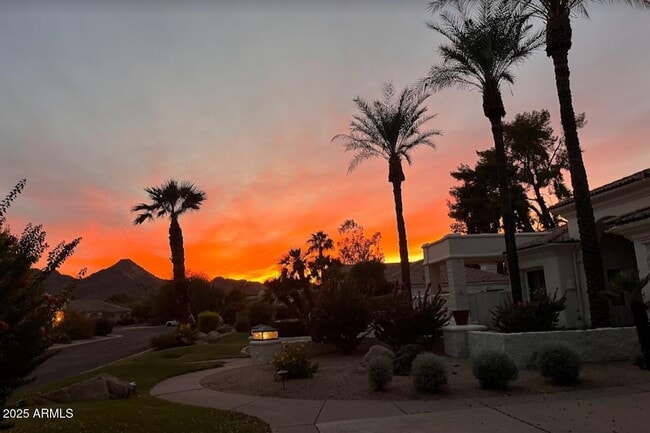 Building Photo - 6900 E Ironwood Dr