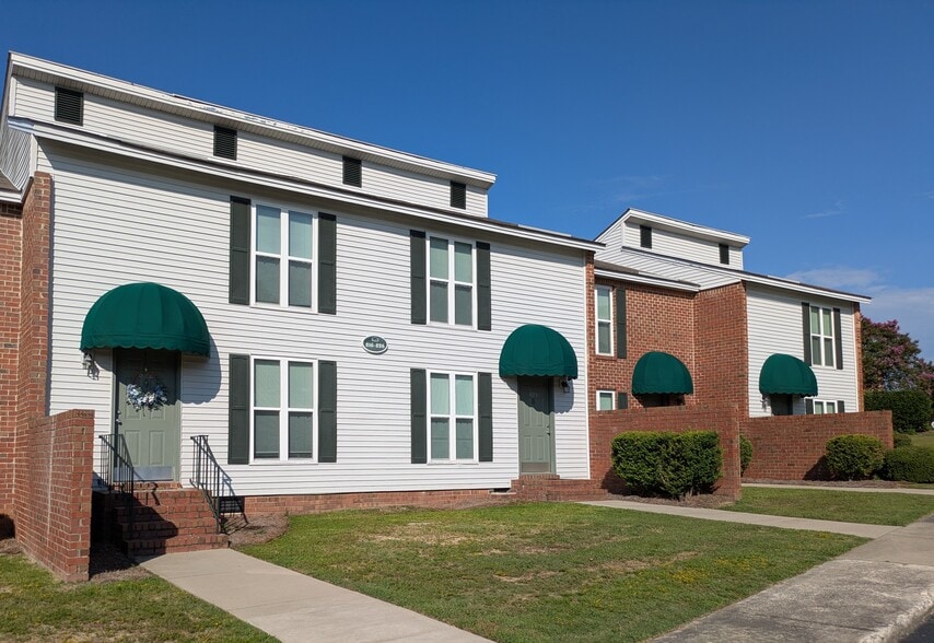 Building Photo - Lexington Place Apartments