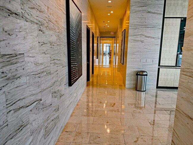 Building Photo - 363 E Wacker Dr