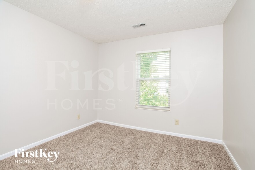 Building Photo - 1088 Heritage Trce