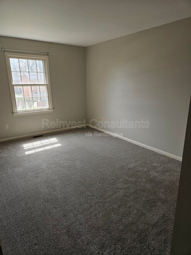 Building Photo - 51 Winchester Pl