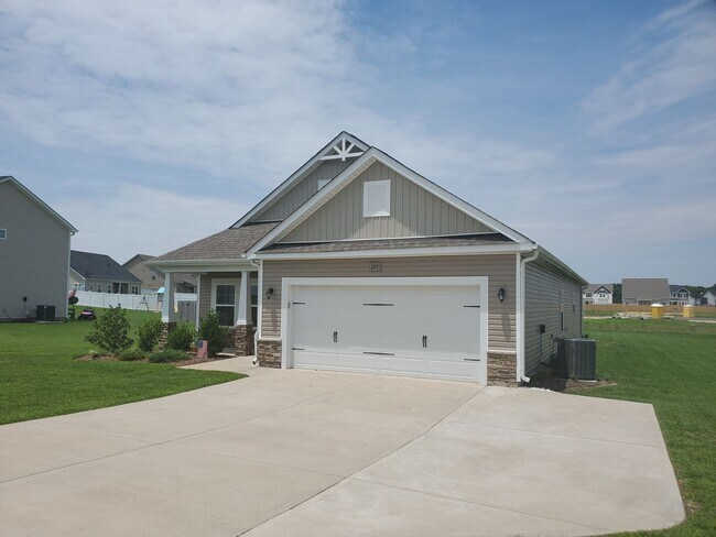 Building Photo - 205 Korbel Dr