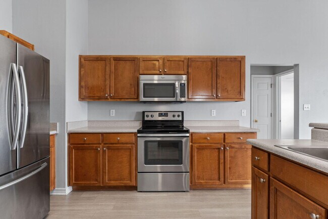 Building Photo - 742 Saltair Ln