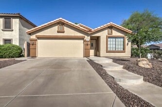 Building Photo - 711 S Roca St