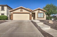 Building Photo - 711 S Roca St