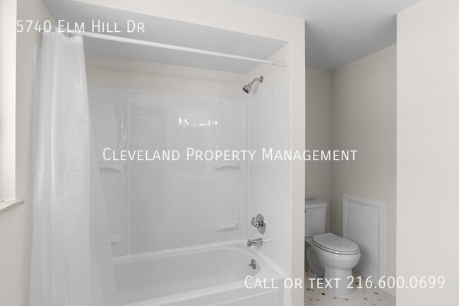 Building Photo - 5740 Elm Hill Dr