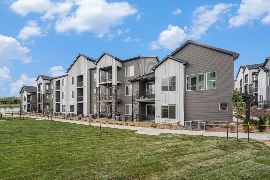 Building Photo - Verla Table Mesa