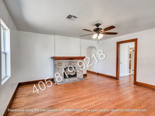 Building Photo - 2212 N Kelham Ave