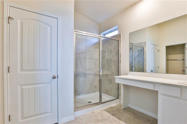 Building Photo - 637 Gabrielle Anne Dr