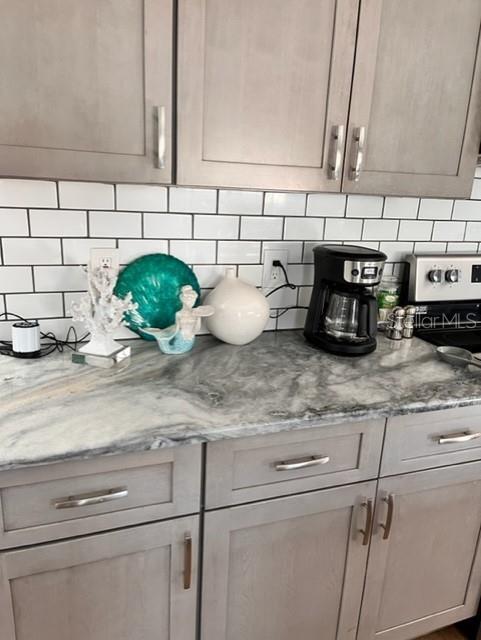 Building Photo - 22497 Glen Ave