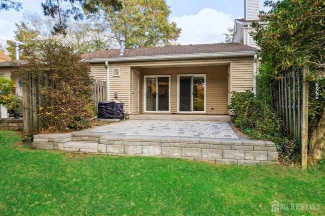 Building Photo - 378 Minstrel Ct