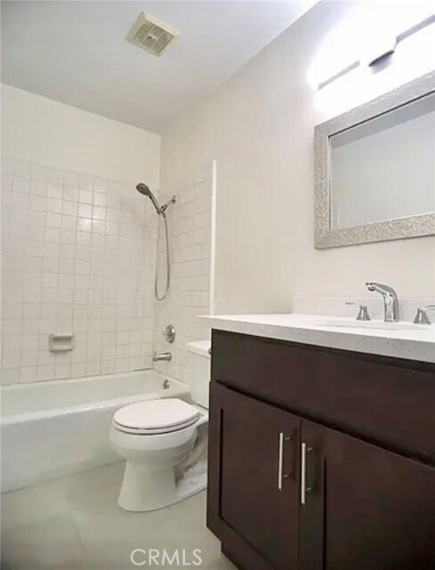 Building Photo - 18503 Heather Ave