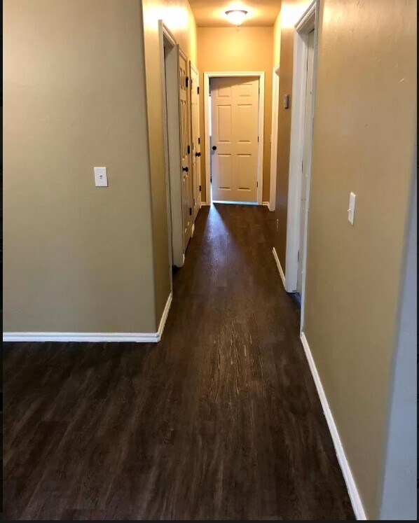 Building Photo - 100 Barrett Pl