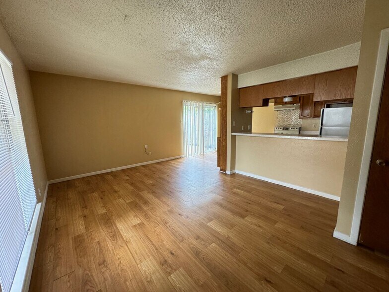 Building Photo - 1302 Covey Ln