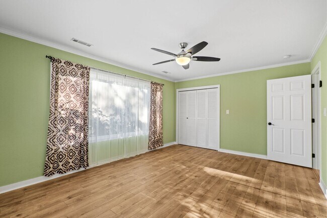 Building Photo - 3-Bedroom | 3.5-Bath Home for Rent in The Dunes – Myrtle Beach