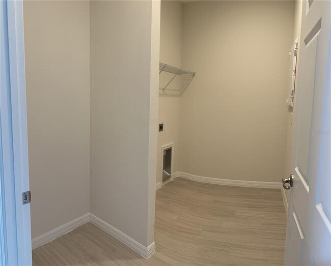 Building Photo - 2031 Claudia Ln