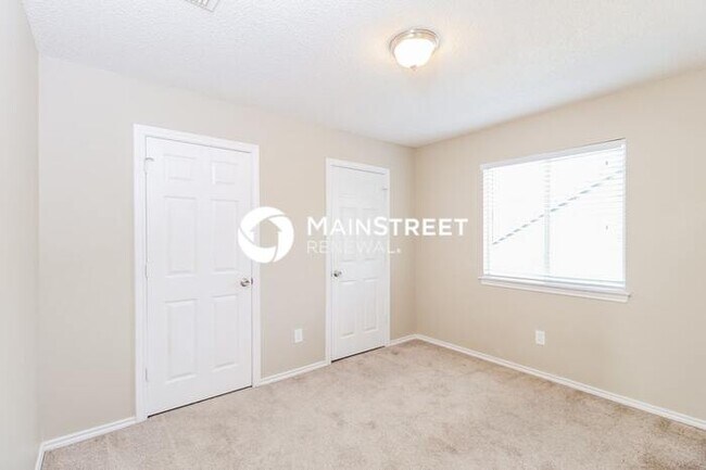 Building Photo - 3 Bedroom Pet-Friendly Home in Irving, TX ...