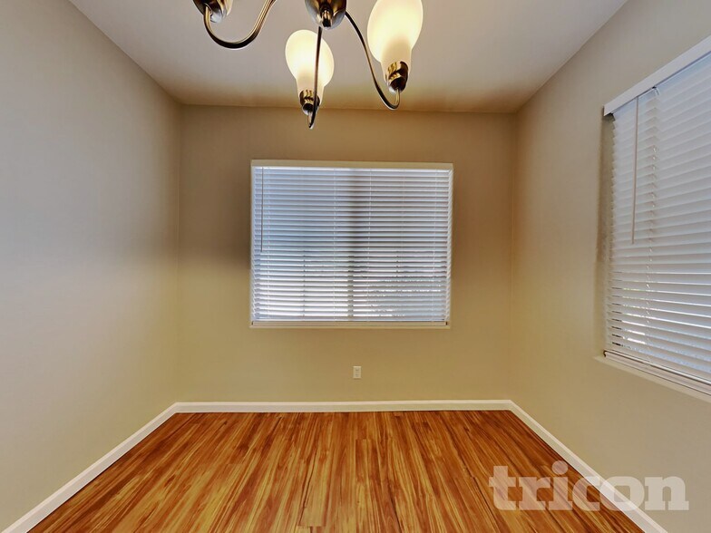 Building Photo - 12919 W Soledad St