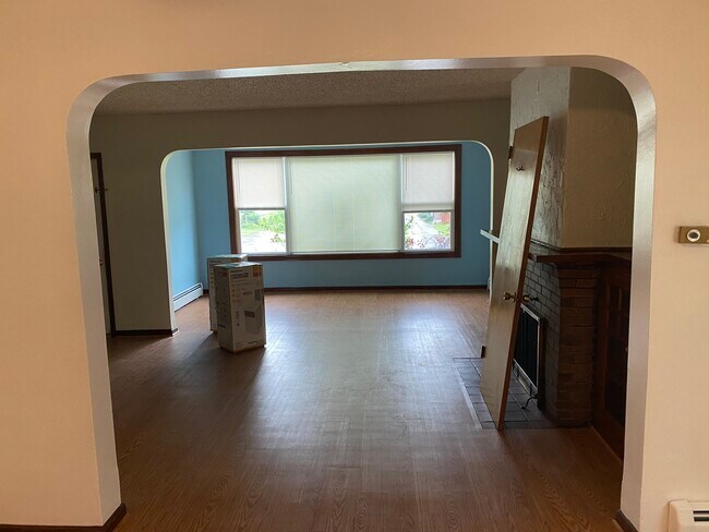 Building Photo - 165 Colvin Ave