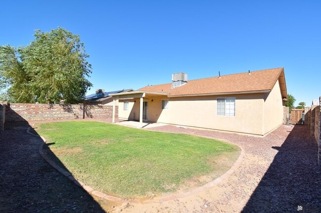 Building Photo - 9673 E 38th St