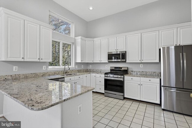 Building Photo - 2901 Mainstone Dr