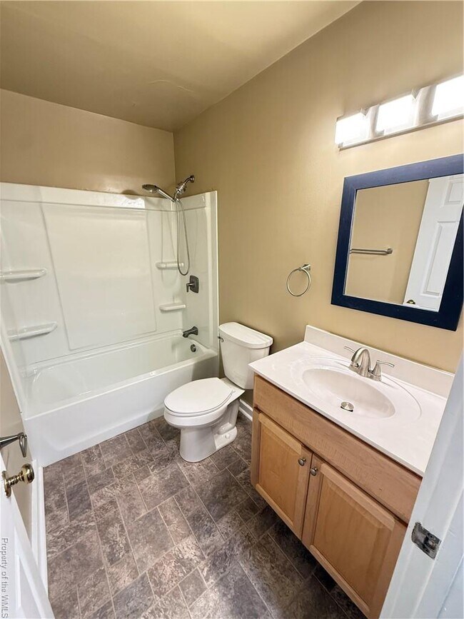 Building Photo - 105 Lake Powell Rd