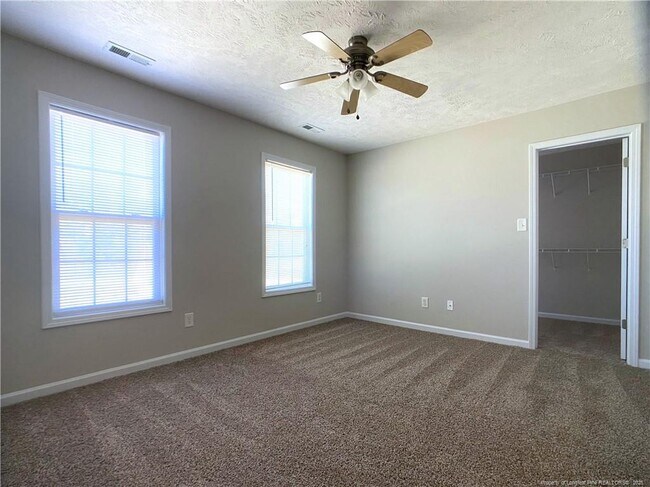 Building Photo - 1604 Kershaw Loop