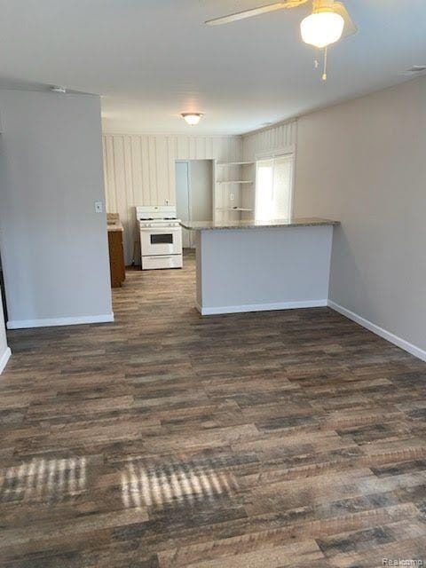 Building Photo - 23304 Harding Ave